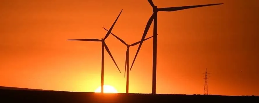 Startup chilena utiliza inteligencia artificial para optimizar la producción de energías renovables